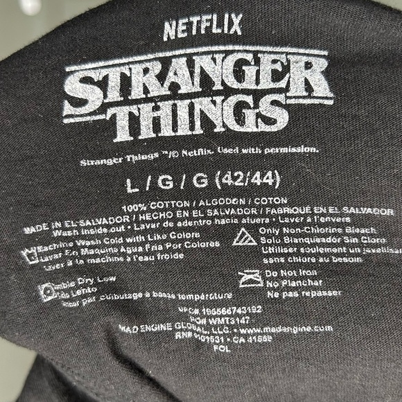 Netflix Stranger Things Hellfire Club Mens Size Large Black Short Sleeve T-Shirt - Picture 5 of 6